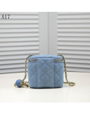 Vanguardist style in the high -end Chanel bag