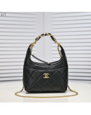 Unmistakable style in a fashion icon Chanel bag