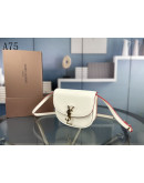 Vanguardist and versatile style bag ysl