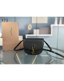 Vanguardist and versatile style bag ysl