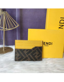 Deslumbra Con La Excelencia En Moda De Fendi