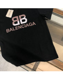 Balenciaga Camisa A avant -garde and style in each garment