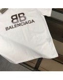 Balenciaga Camisa A avant -garde and style in each garment