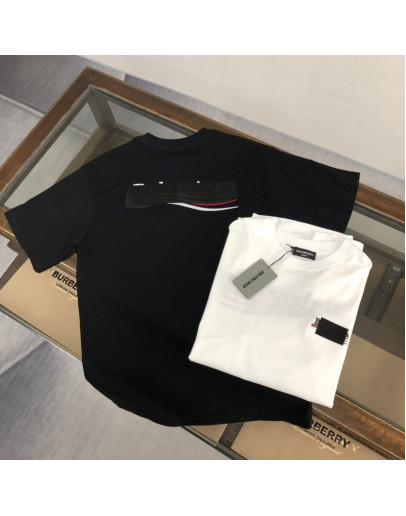 Balenciaga shirt avant -garde design and superior quality