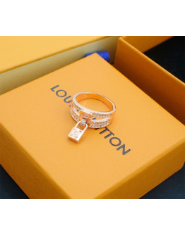 Ring with Louis Vuitton padlock