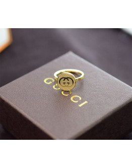 Gucci's striking ring