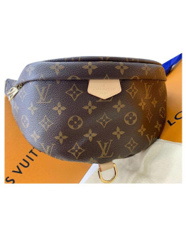 Synthetic synthetic leather with gold zip and floral design Louis Vuitton