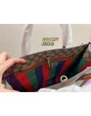 Gucci bags for vintage style and great capacity