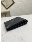 High -end GUCCI wallet on the occasion