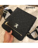 Louis Vuitton Bandolera high -end