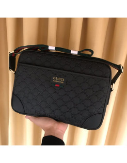 Elegant luxury bandolera Gucci on the occasion