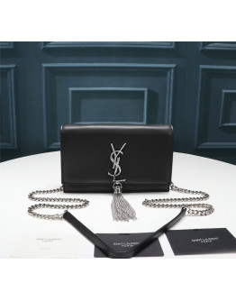 Yves Saint Laurent Shoulder Bags