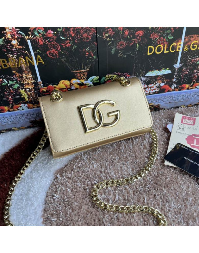 Dolce & Gabbana Shoulder Bags