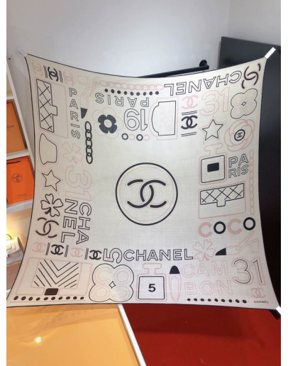 Chanel 140X140Cm 70%羊绒 30%真丝 E24