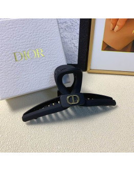 Dior hair clip