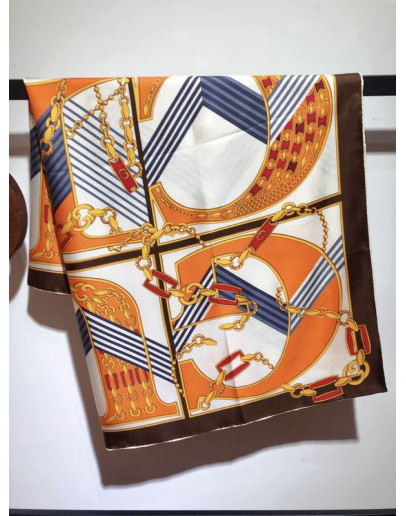 Gucci Silk Scarf 90X90Cm E14