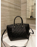 Luxury shoulder bag Syntic Leather High Gamama Louis Vuitton