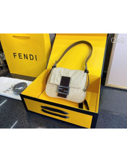 High -end classic shoulder bag Fendi