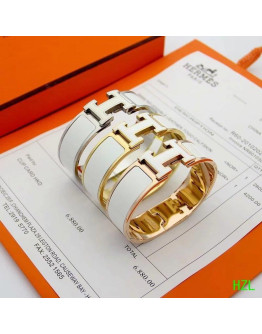 Hermes striking luxury bracelet