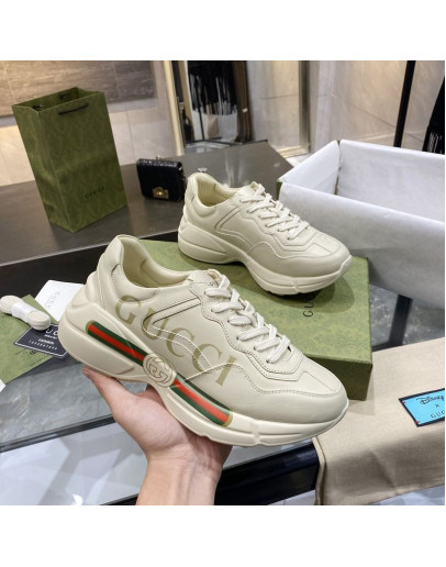 Synthetic leather sports shoes and thick sole rubber with Gucci print