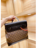 Classic handbag Louis Vuitton Synthetic Leather