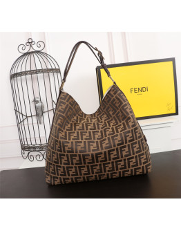 Fendi shoulder bag Women in Real Leather