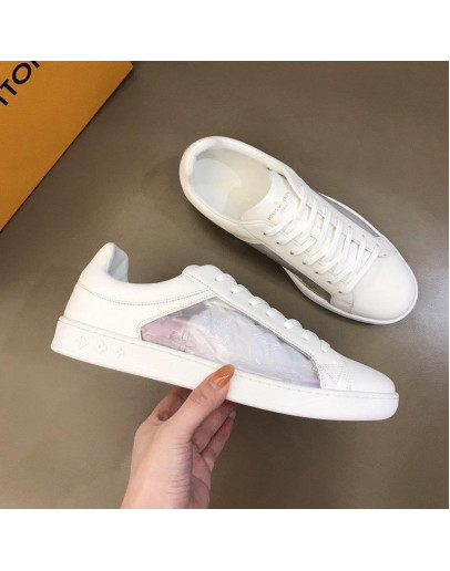 Louis Vuitton White Sports Sneakers for Men