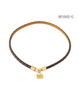 Louis Vuitton necklace 45cm With Pendant For Women