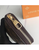 Louis Vuitton wallet Woman