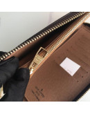 Louis Vuitton wallet Woman