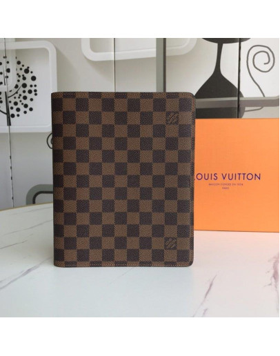 Louis Vuitton Unisex Card Holder