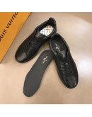 Sports shoes Louis Vuitton Color Premium Black Men