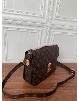 Louis Vuitton Pochette Metis Women's Bag