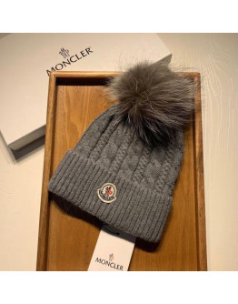 Moncler gray wool hat for men and women