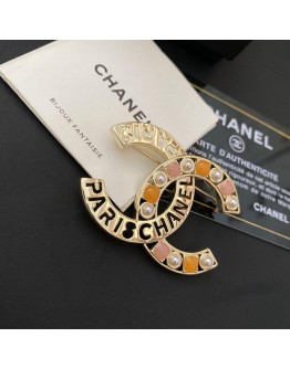 Chanel brooch For Women