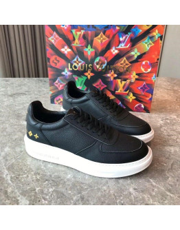 Black Louis Vuitton Sports Sneakers With White Sole High Quality For Men