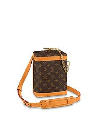 Louis Vuitton shoulder bag Unisex Saumur