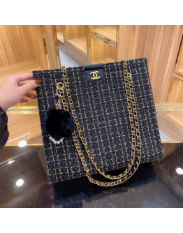 Chanel Handbag Large Women