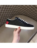 Sports shoes Gucci Signature Genuine Leather Men