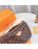 Unisex Louis Vuitton high -end fanny