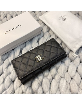 Cartera Acolchada Logotipo Con Detalles De Cristales Chanel