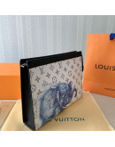 Portading with striking elephant print Louis Vuitton