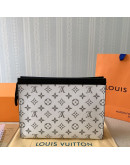 Portading with striking elephant print Louis Vuitton