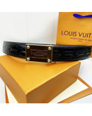 Triquete buckle belt on the reason Louis Vuitton