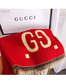 Gucci striking classic scarf