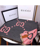 Gucci striking classic scarf