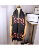 Gucci striking classic scarf