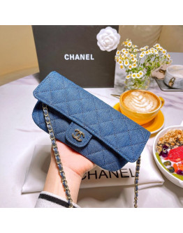 Shoulder bags with chanel chain