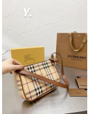 Burberry modern high range pockets