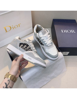 High -end sports shoes Dior